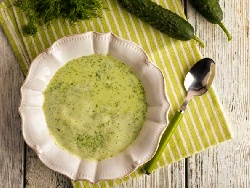Зелен таратор с коприва, магданоз и копър - снимка на рецептата